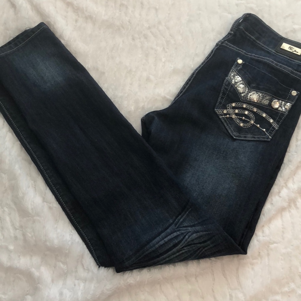 Dark Denim Jeans with sparkly back pockets